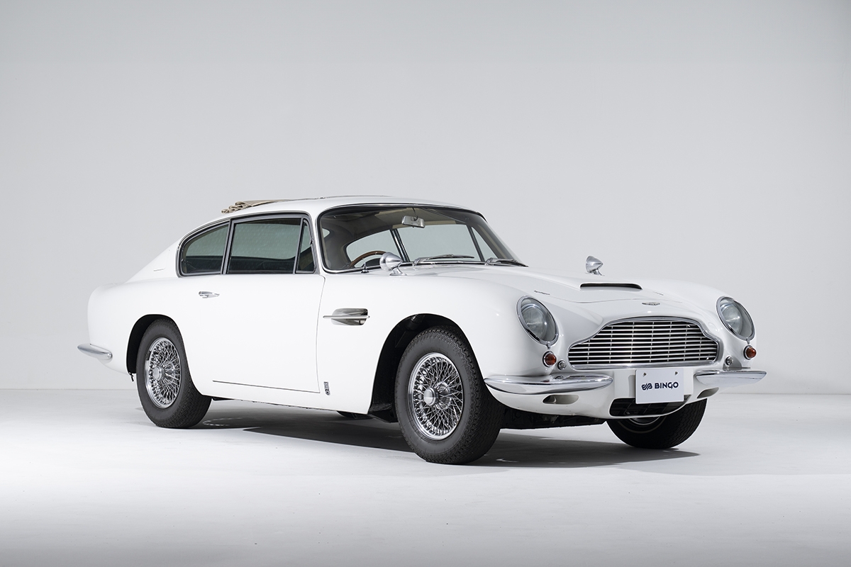 1966 Aston Martin DB6 Mk.1