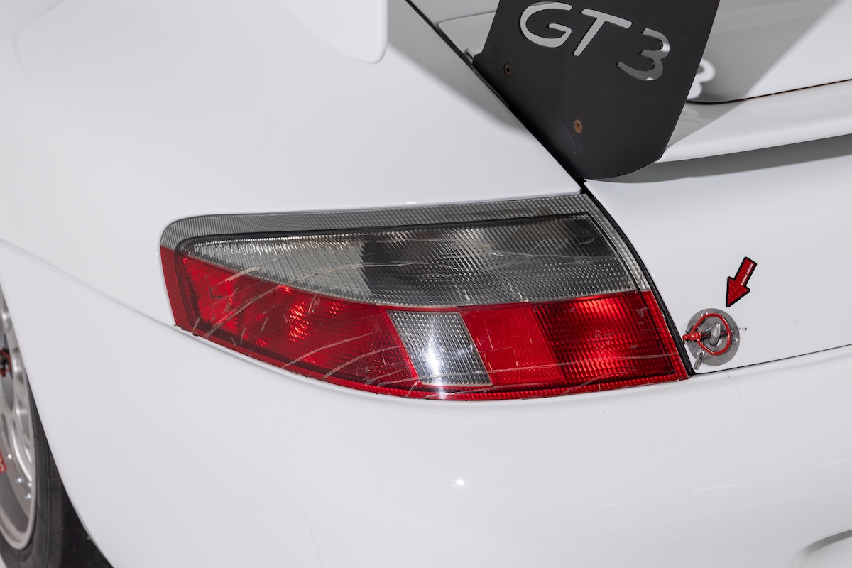 996 carera 27