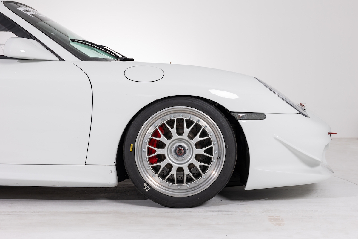 996 carera 42